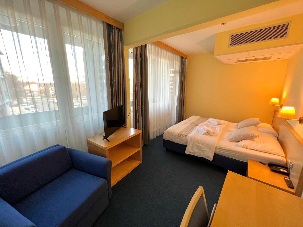 Hotel Jeruzalem Ljutomer Zewnętrze zdjęcie
