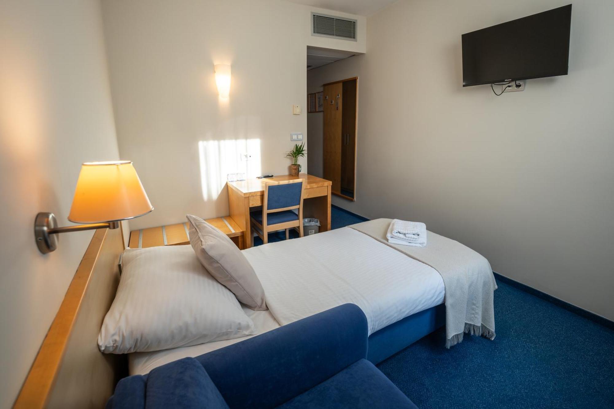 Hotel Jeruzalem Ljutomer Zewnętrze zdjęcie
